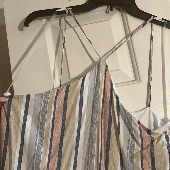 Cute Strappy Top for Summer! - Picture 3 of 5